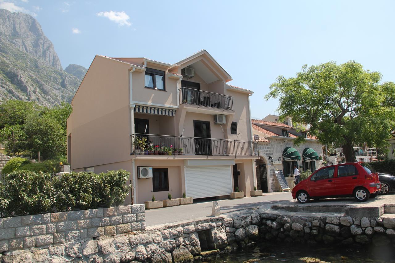 Apartments Dijana Kotor Exterior foto